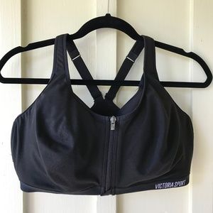 Victoria's Secret Incredible Knockout Sports Bra